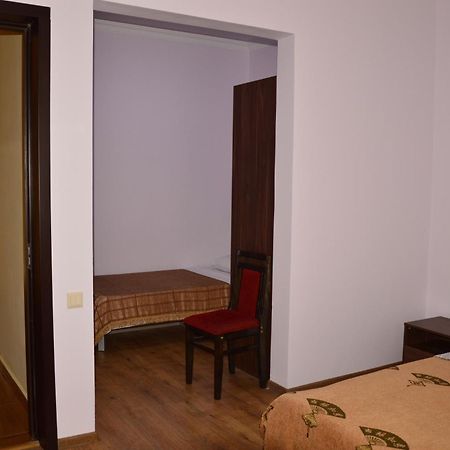 Golden Fleece Hotel Ureki Zimmer foto